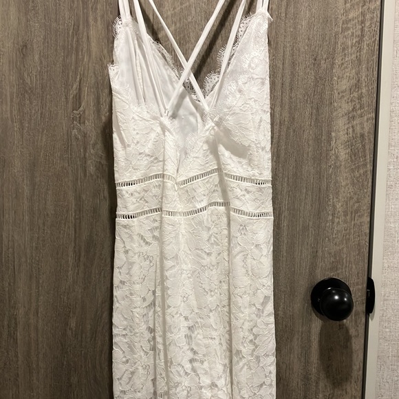 NWOT White Lace Backless Jumpsuit - Picture 8 of 13
